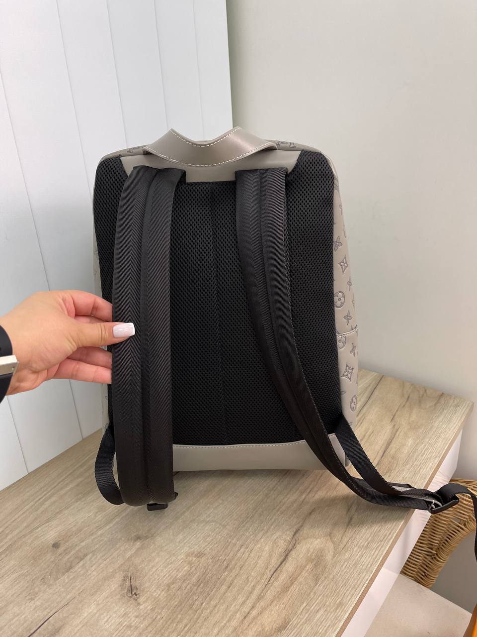 Рюкзак Louis Vuitton стильный BP-13334 Рюкзак Louis Vuitton стильный BP-13334