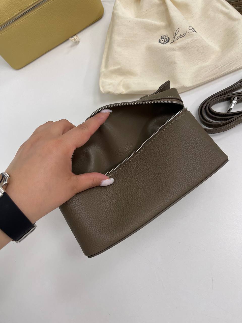 Коллекционная женская сумка Loro Piana BP-34123 Коллекционная женская сумка Loro Piana BP-34123