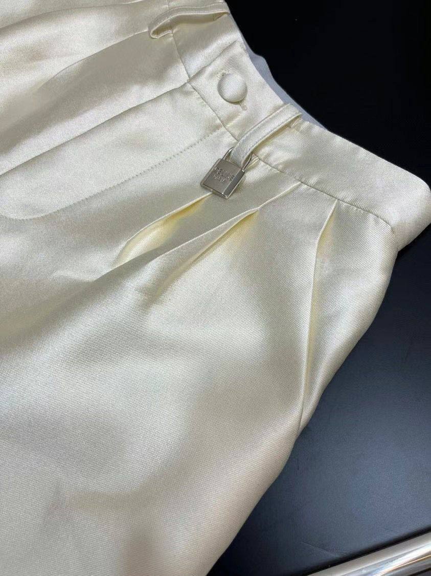 Трендовые шорты Celine BP-14899 Трендовые шорты Celine BP-14899