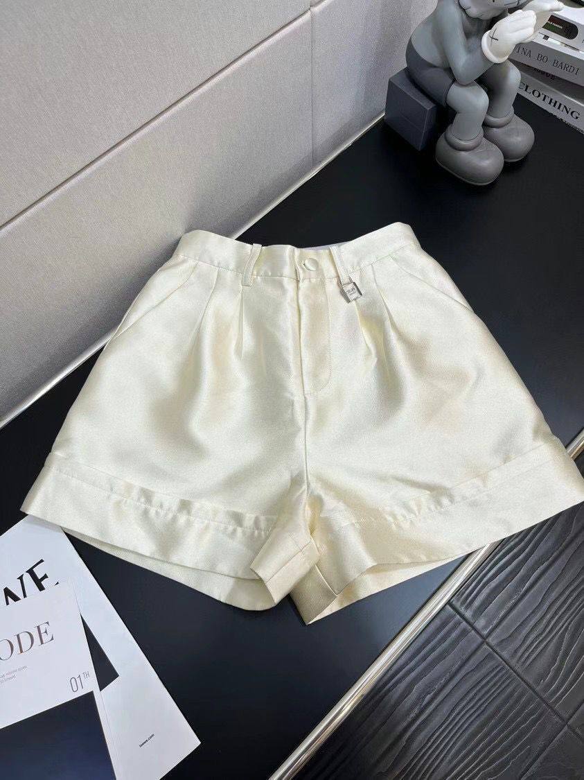 Трендовые шорты Celine BP-14899 Трендовые шорты Celine BP-14899