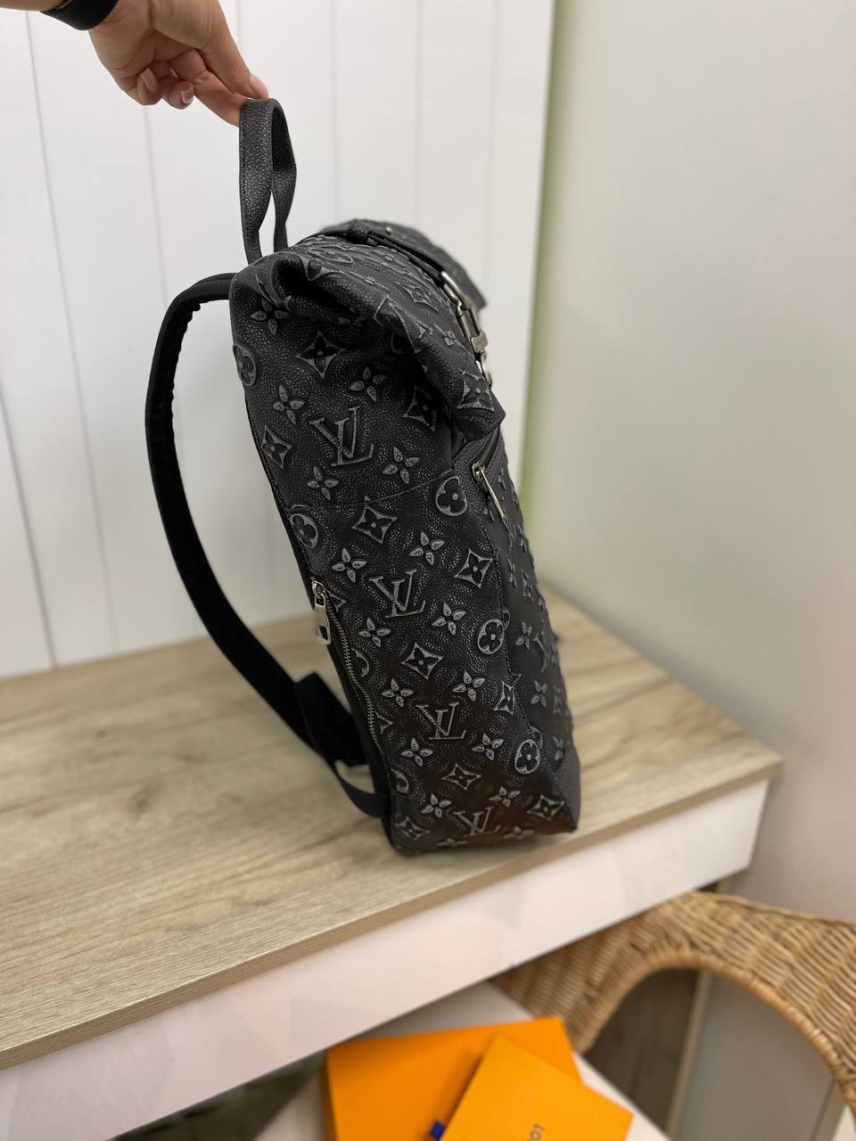 Премиальный рюкзак Louis Vuitton BP-25402 Премиальный рюкзак Louis Vuitton BP-25402