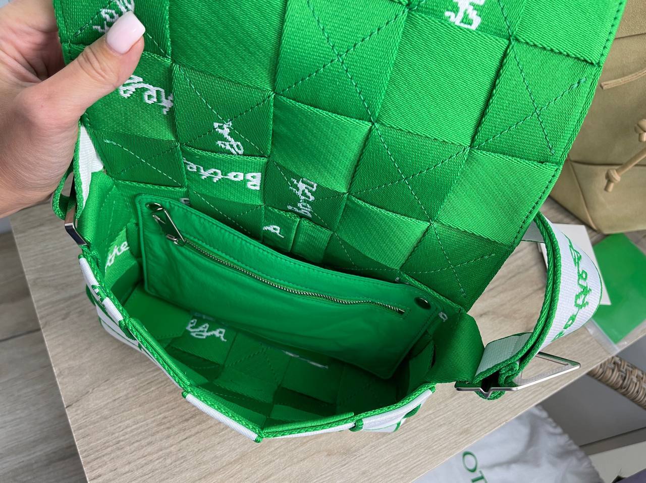 Женская сумка элитная Bottega Veneta BP-19559 Женская сумка элитная Bottega Veneta BP-19559