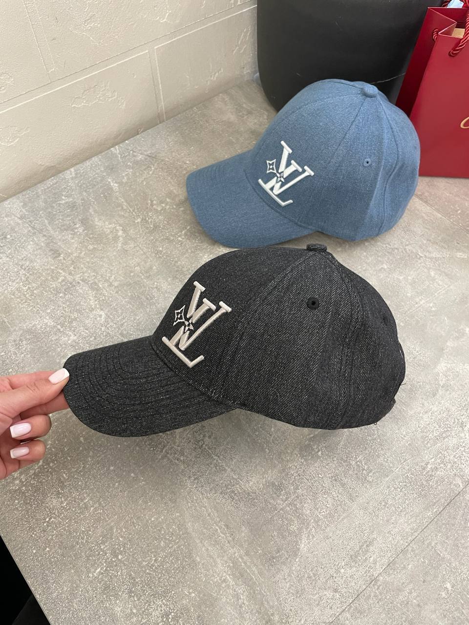 Бейсболка лимитированная Louis Vuitton BP-49293 Бейсболка лимитированная Louis Vuitton BP-49293