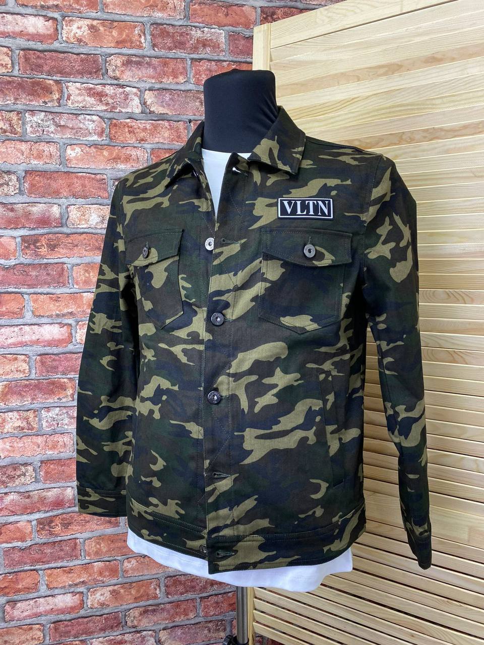 Дизайнерская рубашка Valentino BP-18770 Дизайнерская рубашка Valentino BP-18770