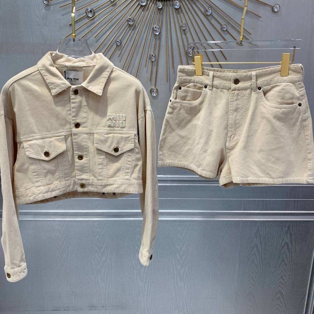 Премиум костюм Miu Miu BP-50151 Премиум костюм Miu Miu BP-50151