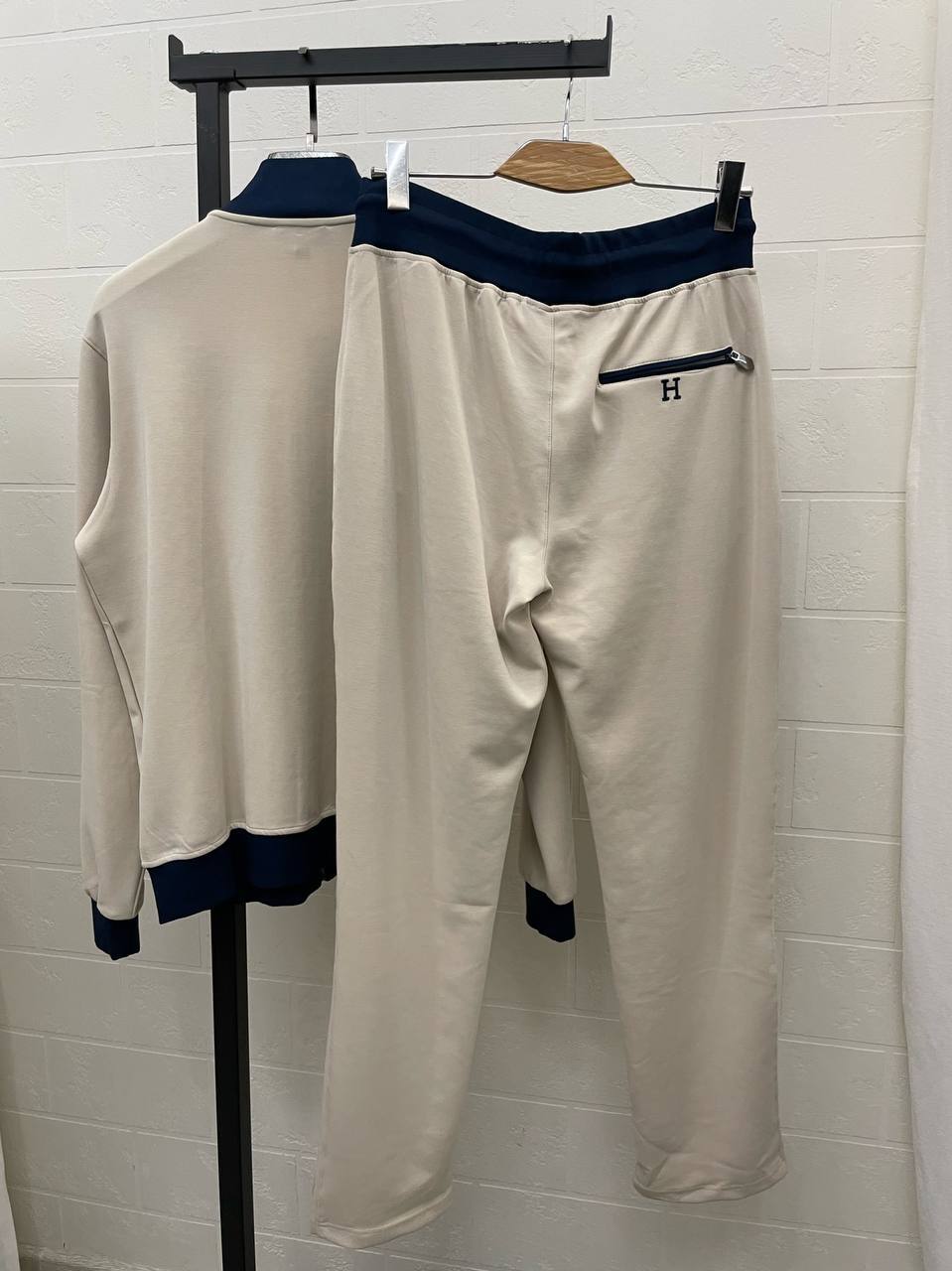 Комплект спортивный Hermes BP-46230 Комплект спортивный Hermes BP-46230