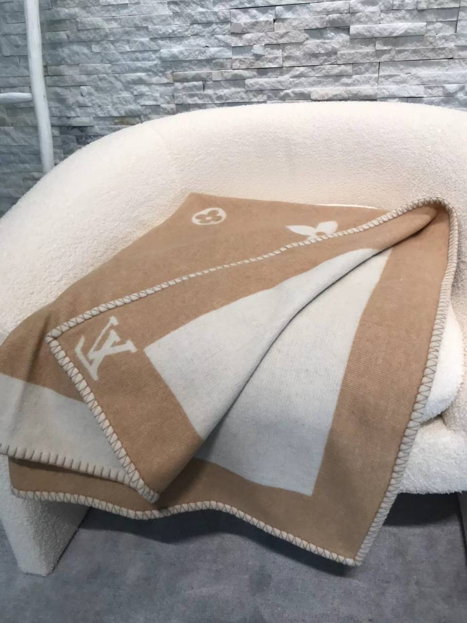 Плед Louis Vuitton BP-38028 премиальный Плед Louis Vuitton BP-38028 премиальный