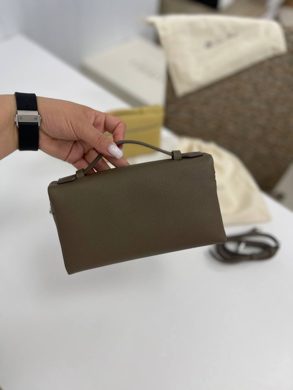 Коллекционная женская сумка Loro Piana BP-34123 Коллекционная женская сумка Loro Piana BP-34123