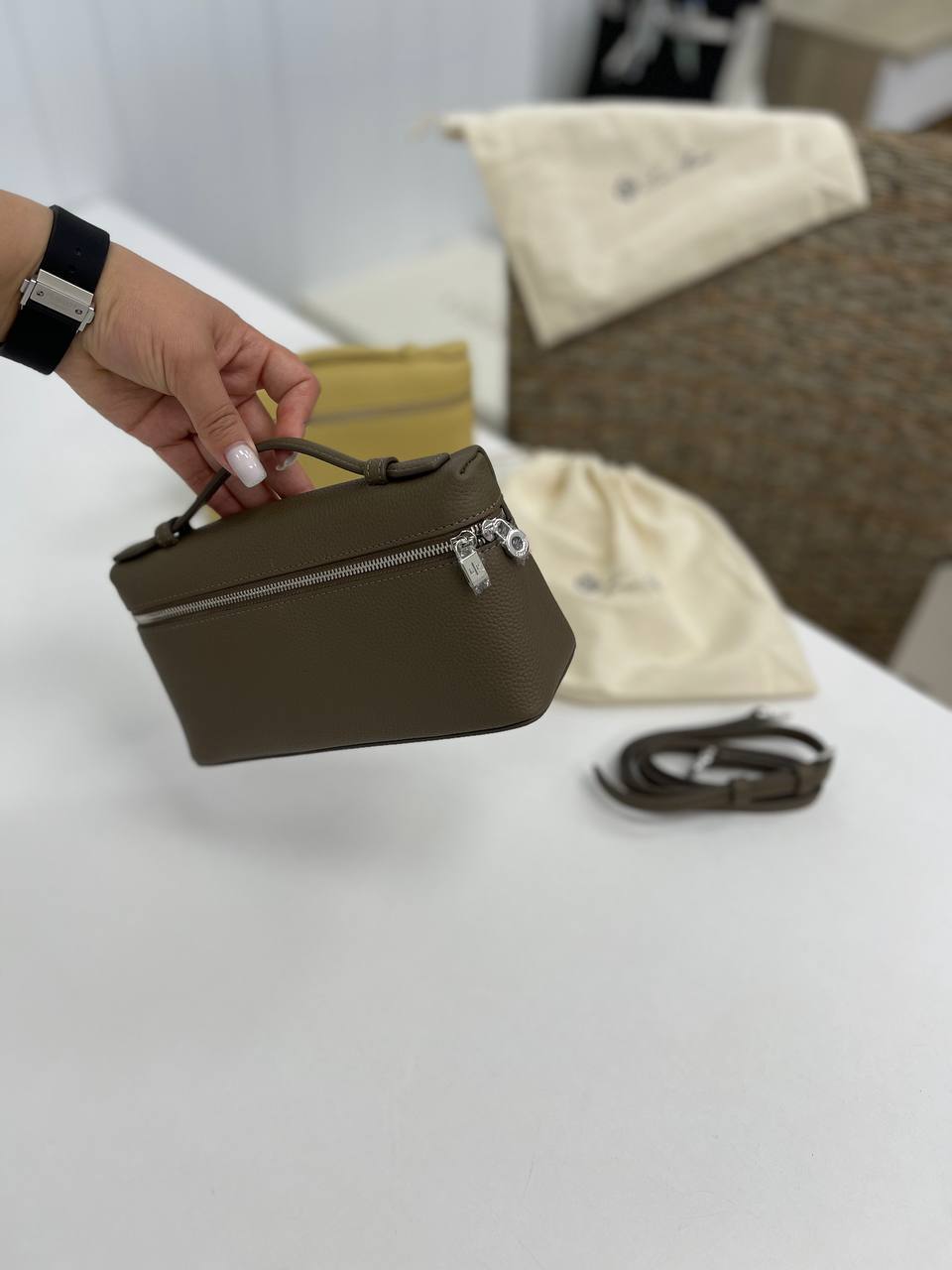 Коллекционная женская сумка Loro Piana BP-34123 Коллекционная женская сумка Loro Piana BP-34123