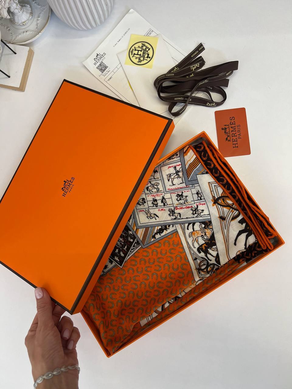 Коллекционный платок 140*140 Hermes BP-52537 Коллекционный платок 140*140 Hermes BP-52537