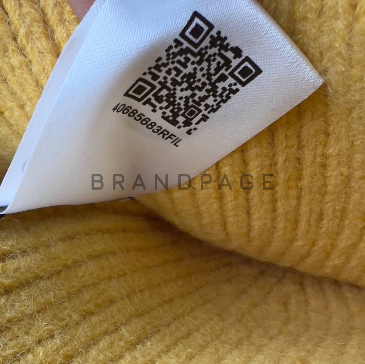 Шапка из ткани Moncler BPLUX12521 Шапка из ткани Moncler BPLUX12521