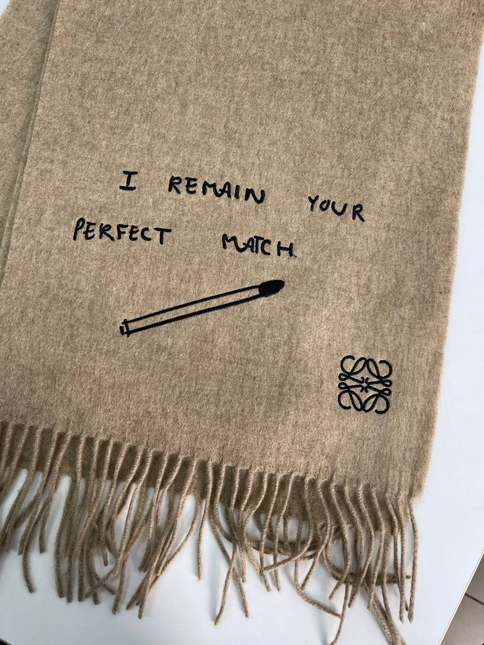 Дизайнерский шарф Loewe BP-25274 Дизайнерский шарф Loewe BP-25274