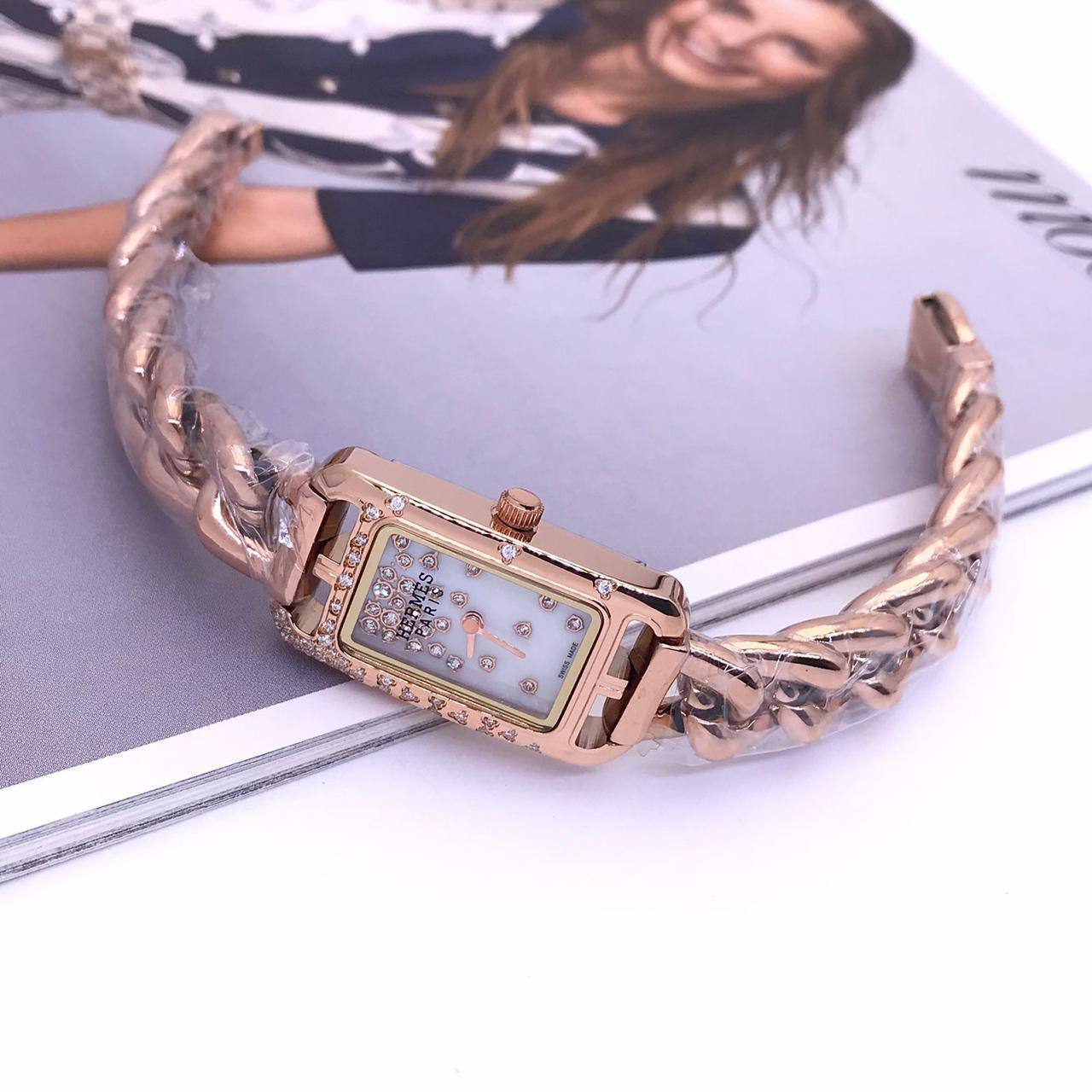 Стильные часы Hermes BP-25379 Стильные часы Hermes BP-25379