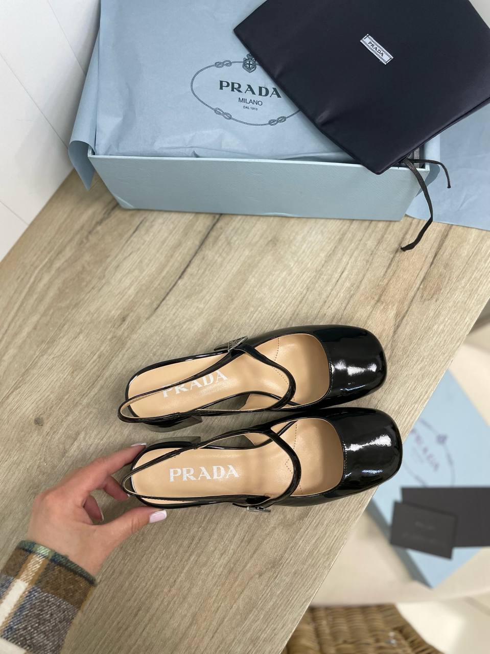 Повседневные босоножки Prada BP-33421 Повседневные босоножки Prada BP-33421