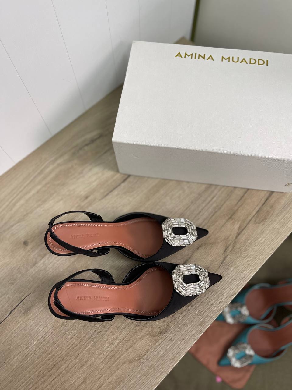 Трендовые туфли Amina Muaddi BP-26684 Трендовые туфли Amina Muaddi BP-26684