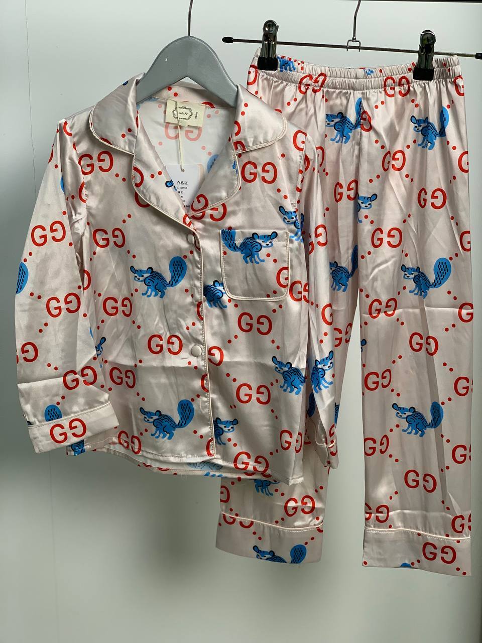 Gucci BP-15757 стильная пижама Gucci BP-15757 стильная пижама