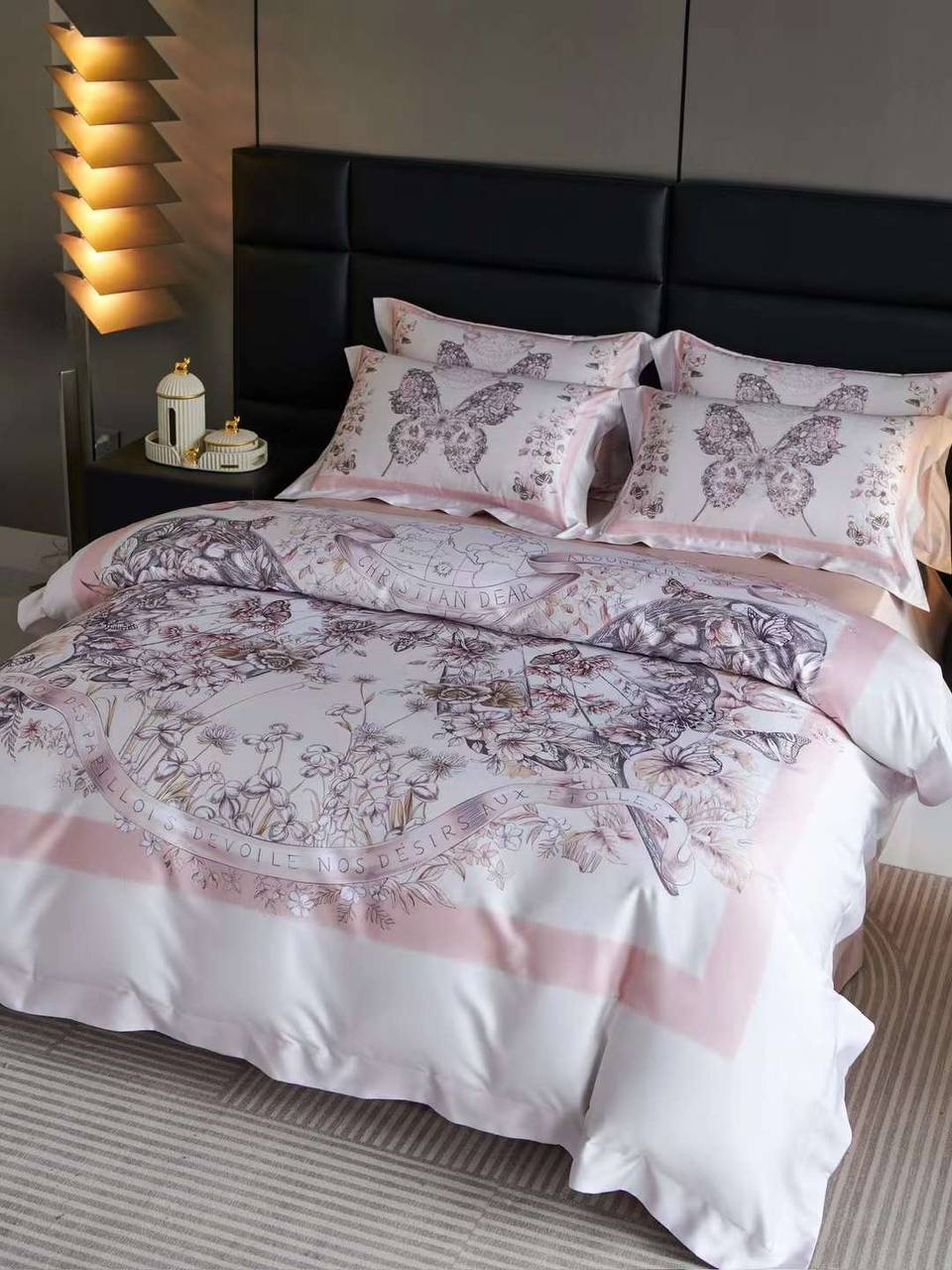 BP-51856 бело-розовый комплект Christian Dior BP-51856 бело-розовый комплект Christian Dior