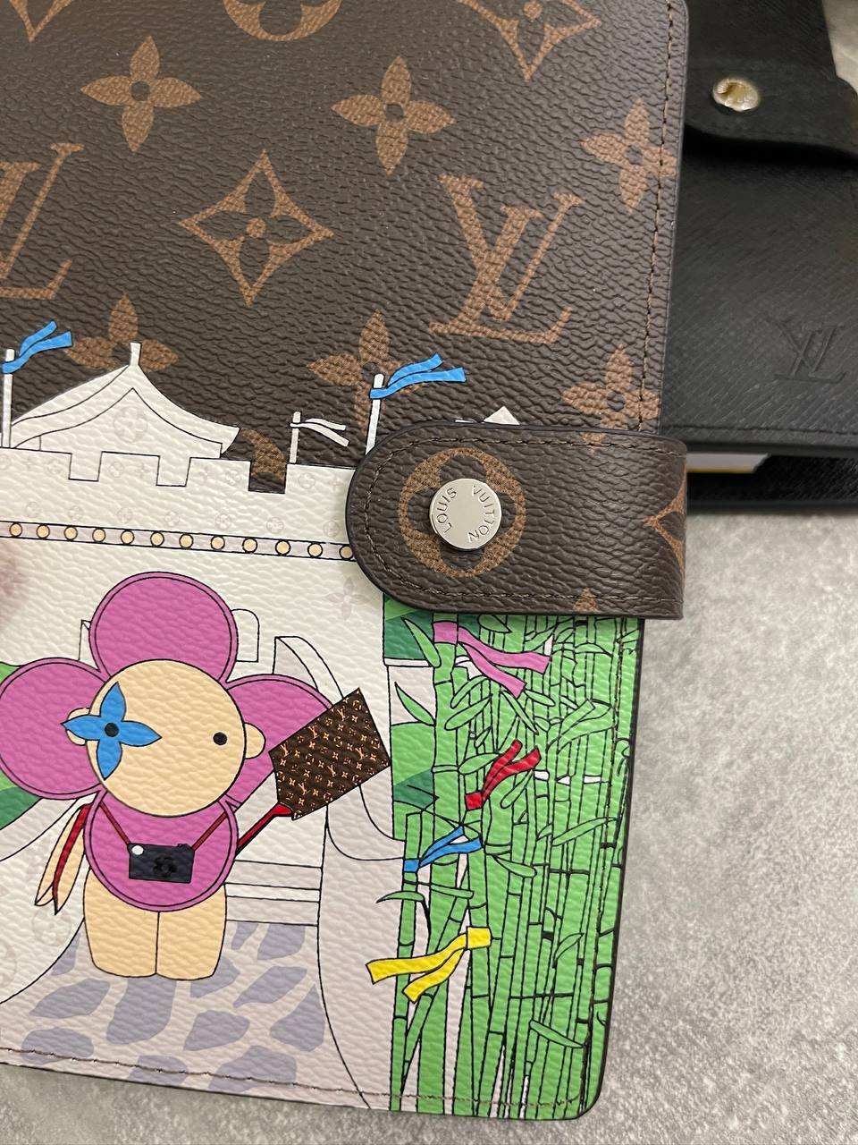 Блокнот Louis Vuitton высокого качества премиум класса Блокнот Louis Vuitton высокого качества премиум класса