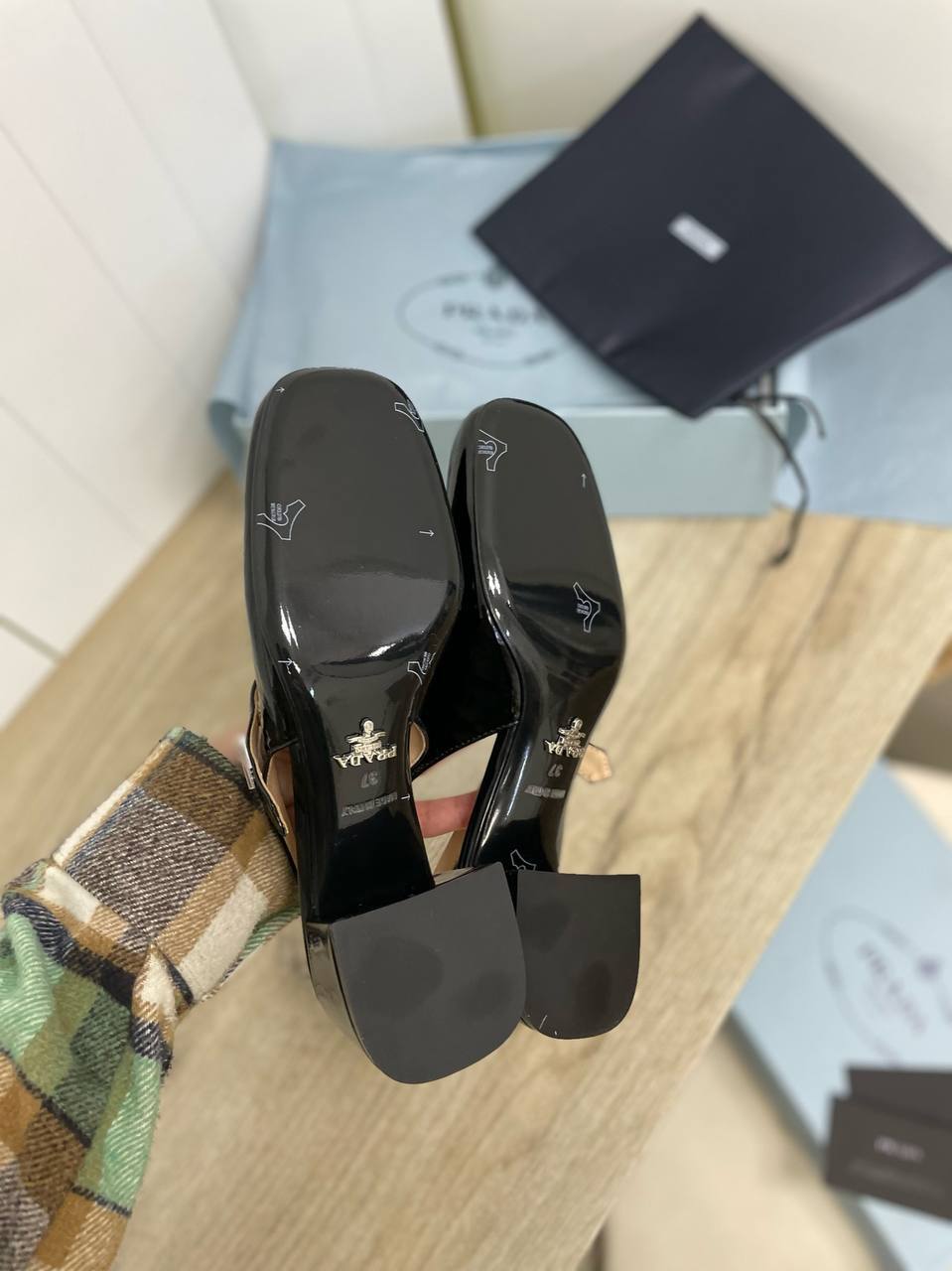 Повседневные босоножки Prada BP-33421 Повседневные босоножки Prada BP-33421