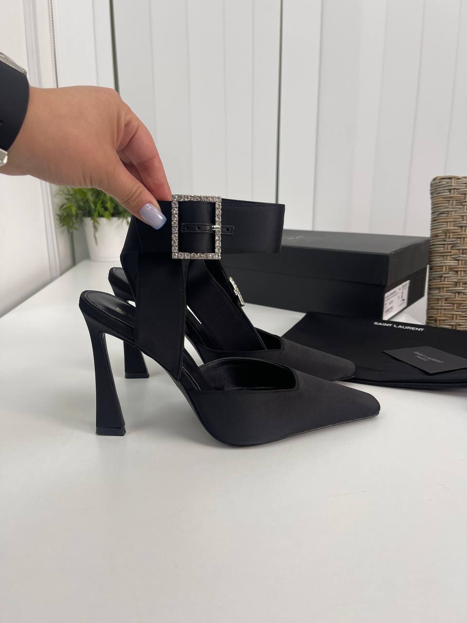 Коллекционные туфли Yves Saint Laurent BP-31831 Коллекционные туфли Yves Saint Laurent BP-31831