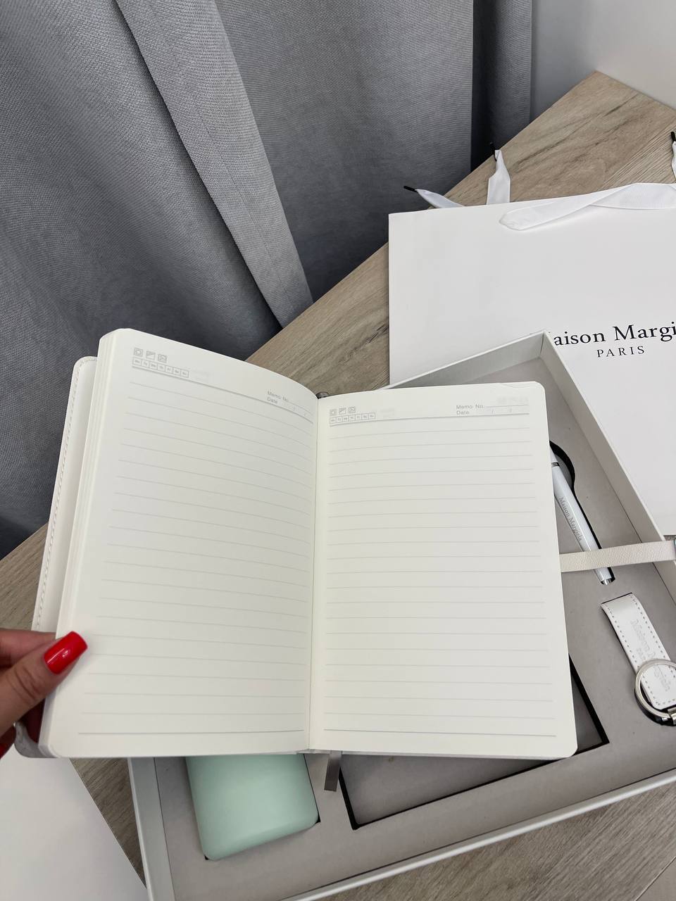 Набор стильный комплект BP-46646LUX Набор стильный комплект BP-46646LUX