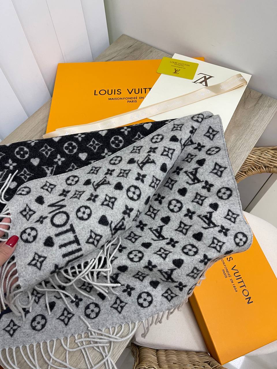 Дизайнерский шарф Louis Vuitton BP-21541 Дизайнерский шарф Louis Vuitton BP-21541