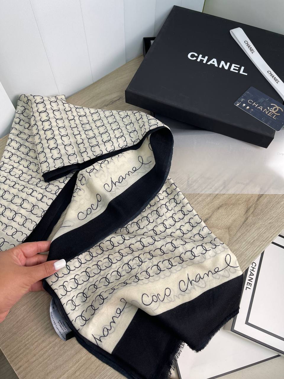 Chanel BP-19329 утонченный палантин Chanel BP-19329 утонченный палантин