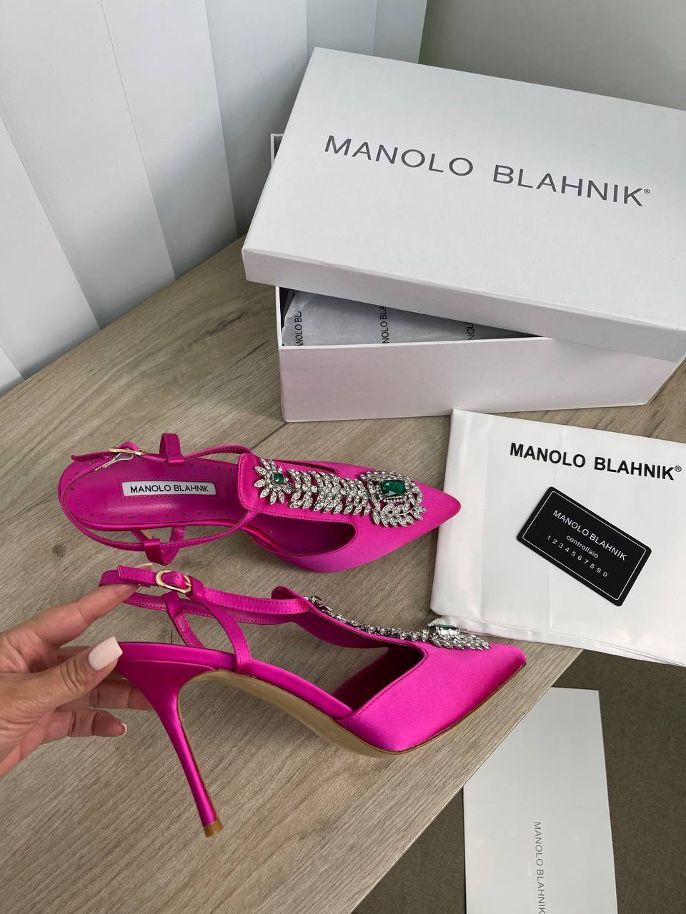 Дизайнерские туфли Manolo Blahnik BP-17463 Дизайнерские туфли Manolo Blahnik BP-17463