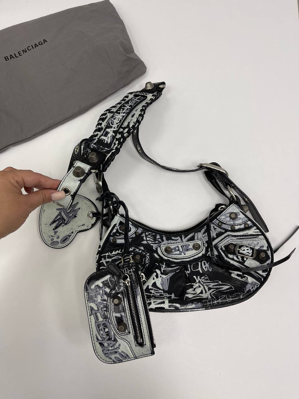 Повседневная женская сумка Balenciaga BP-22809 Повседневная женская сумка Balenciaga BP-22809