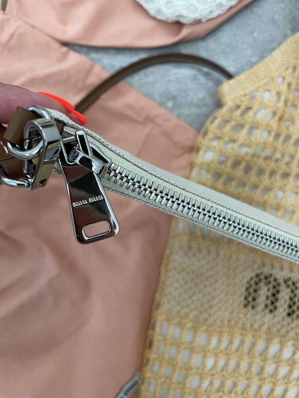 Трендовая женская сумка Miu Miu BP-53112 Трендовая женская сумка Miu Miu BP-53112