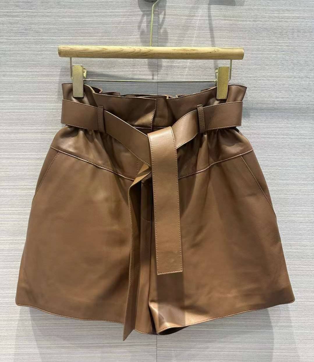 Шорты из кожи Hermes элитные BP-47768 Шорты из кожи Hermes элитные BP-47768