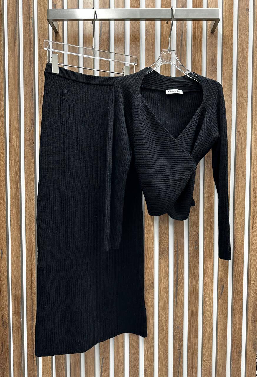 Коллекционный костюм Christian Dior BP-40994 Коллекционный костюм Christian Dior BP-40994