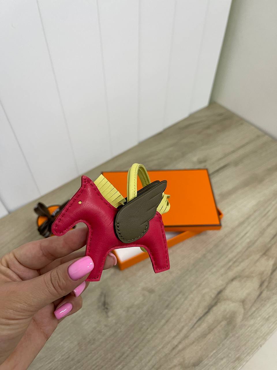 Hermes BP-28913 брелок эксклюзивный Hermes BP-28913 брелок эксклюзивный