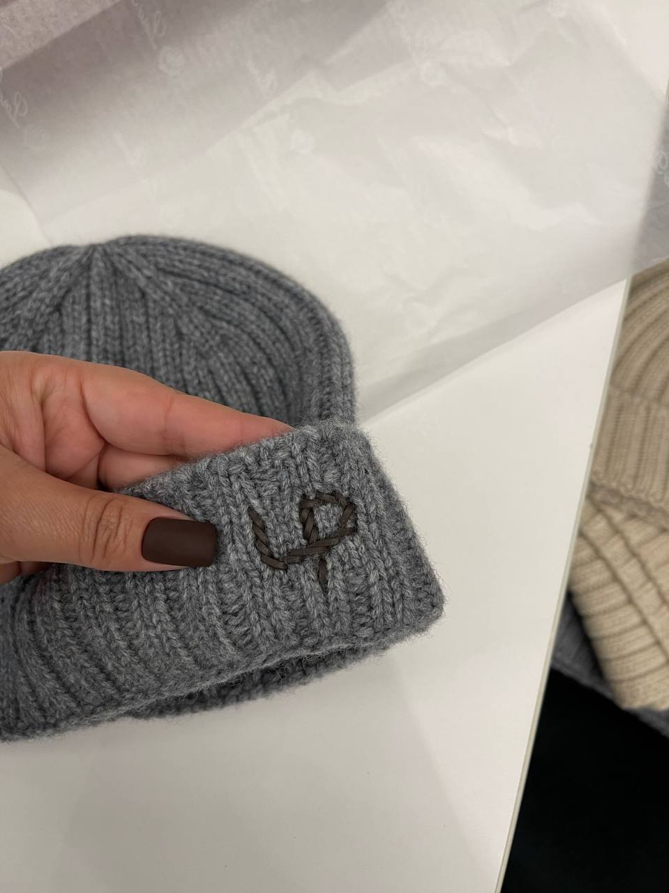 Шапка для мужчин Loro Piana BP-39733 Шапка для мужчин Loro Piana BP-39733