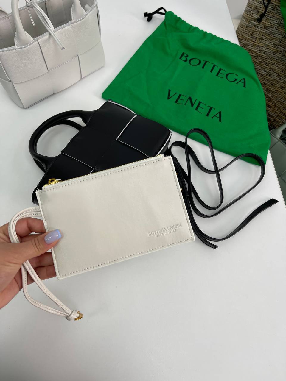 Элитная женская сумка Bottega Veneta BP-31975 Элитная женская сумка Bottega Veneta BP-31975