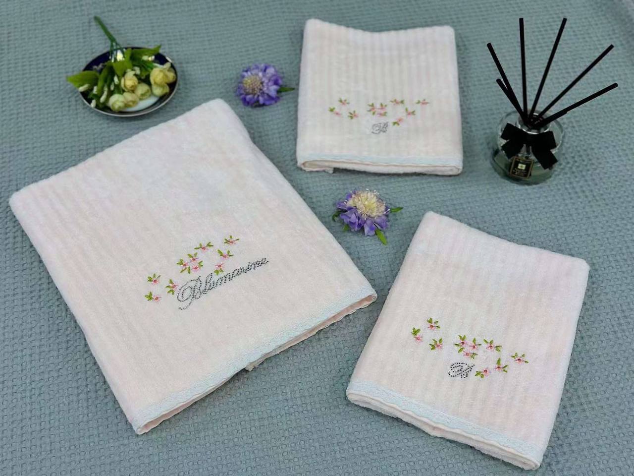 Полотенца комплект 3 шт. Blumarine BP-34208 Полотенца комплект 3 шт. Blumarine BP-34208