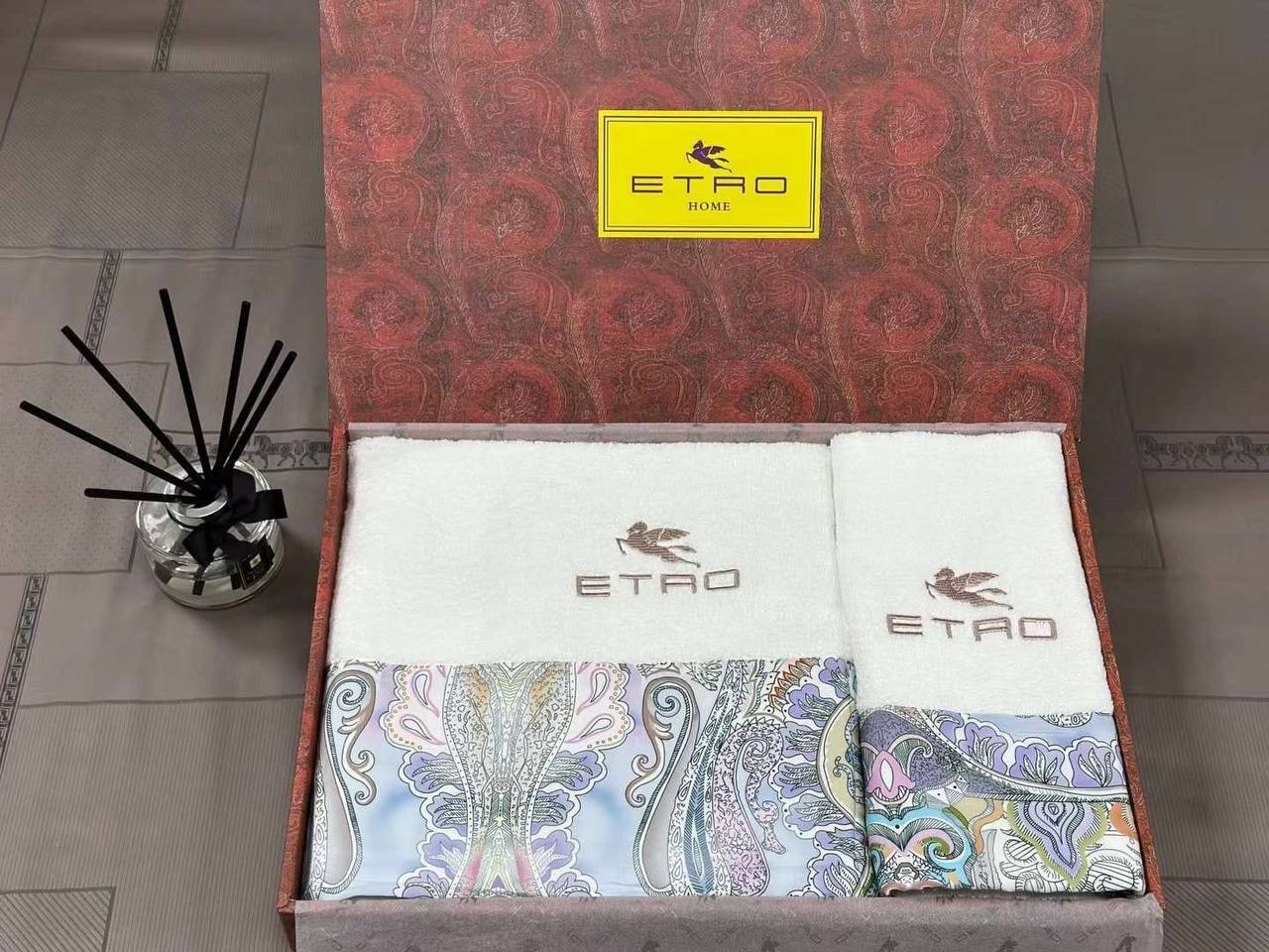 Комплект полотенец 2 шт. BP-41162 Etro Комплект полотенец 2 шт. BP-41162 Etro