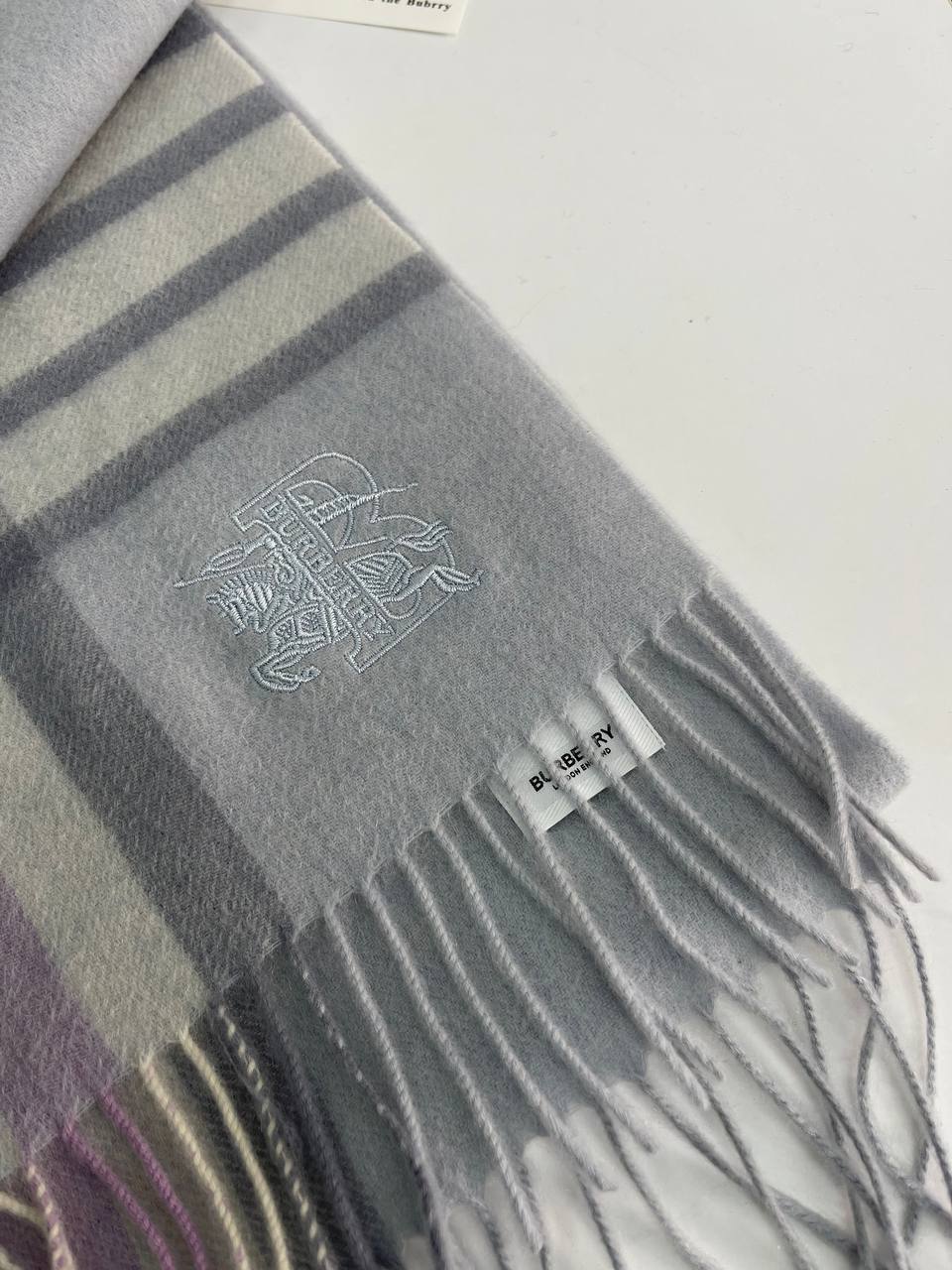 Шарф люксовый Burberry BP-21196 Шарф люксовый Burberry BP-21196