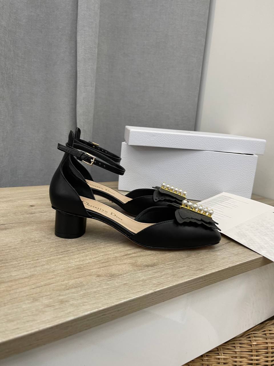 Дизайнерские туфли Christian Dior BP-48876 Дизайнерские туфли Christian Dior BP-48876