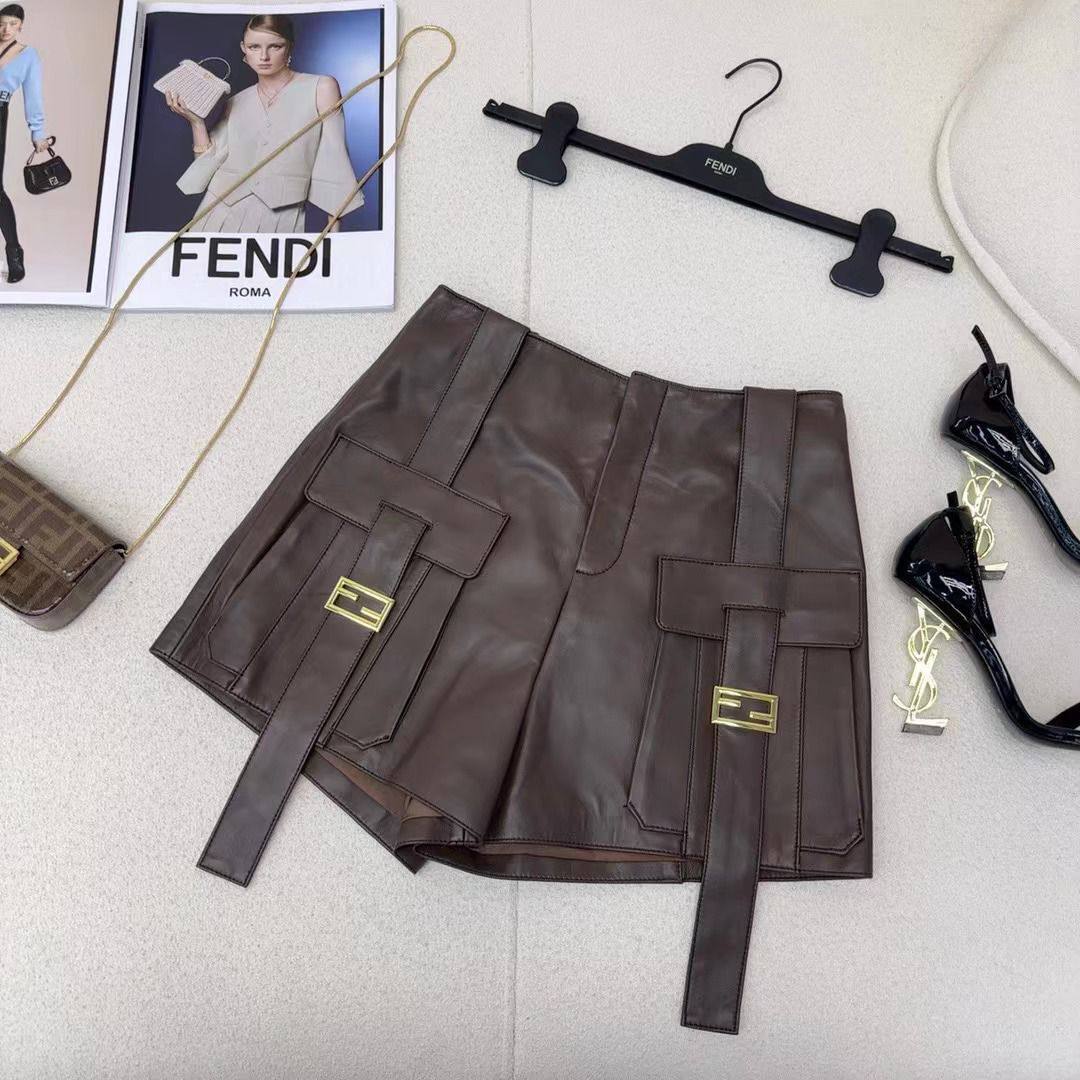 Кожаные шорты Fendi элитные BP-41386 Кожаные шорты Fendi элитные BP-41386