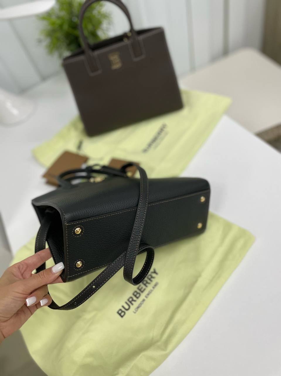 Элитная сумка Burberry женская BP-18575 Элитная сумка Burberry женская BP-18575