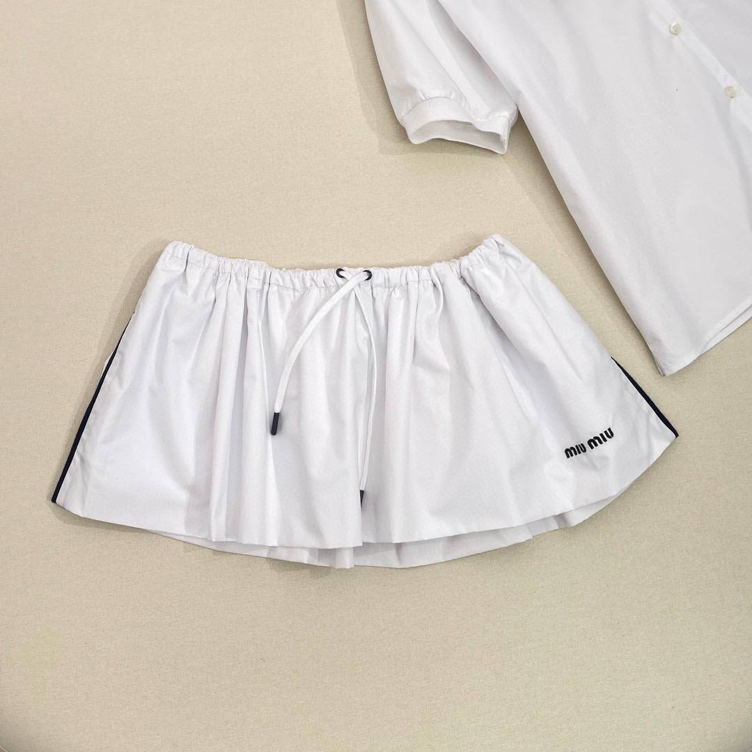 Женский костюм Miu Miu повседневный BP-51784 Женский костюм Miu Miu повседневный BP-51784