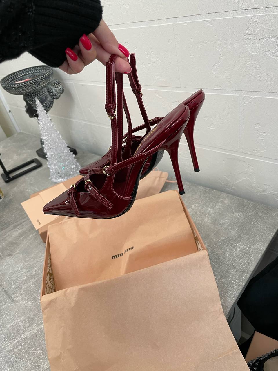 Дизайнерские туфли Miu Miu BP-43912 Дизайнерские туфли Miu Miu BP-43912