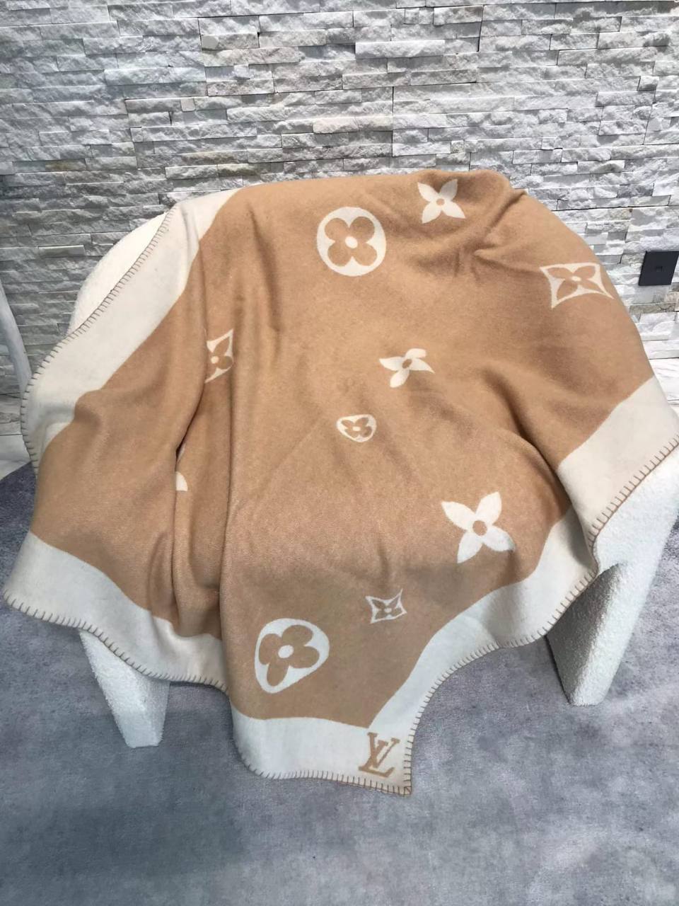 Плед Louis Vuitton BP-38028 премиальный Плед Louis Vuitton BP-38028 премиальный