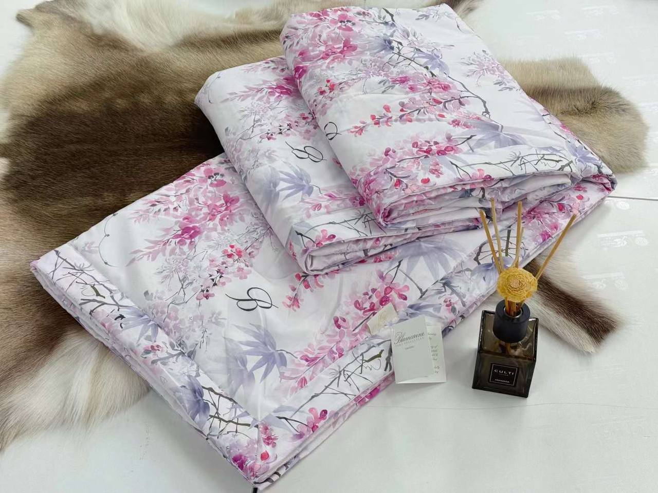 Одеяло мягкое Blumarine BP-49918 Одеяло мягкое Blumarine BP-49918