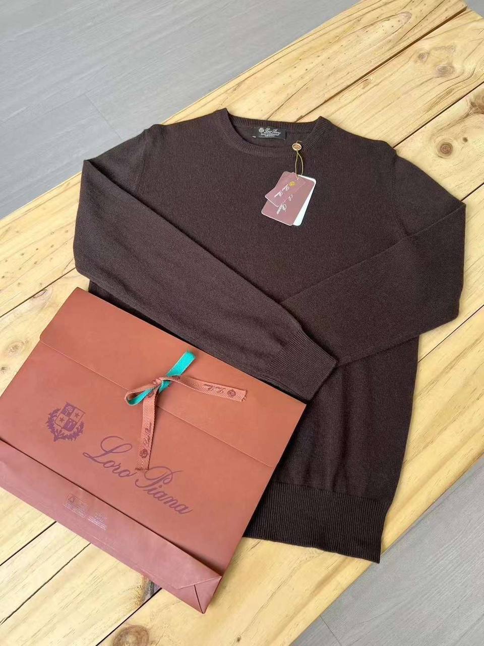 Джемпер эксклюзивный Loro Piana BP-43084 Джемпер эксклюзивный Loro Piana BP-43084