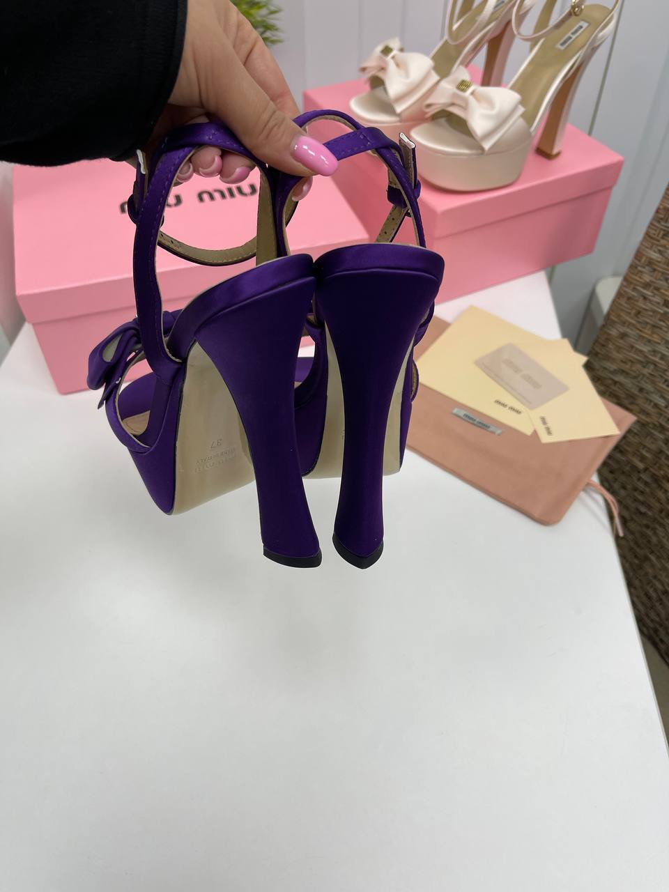 Босоножки эксклюзивные Miu Miu BP-29901 Босоножки эксклюзивные Miu Miu BP-29901