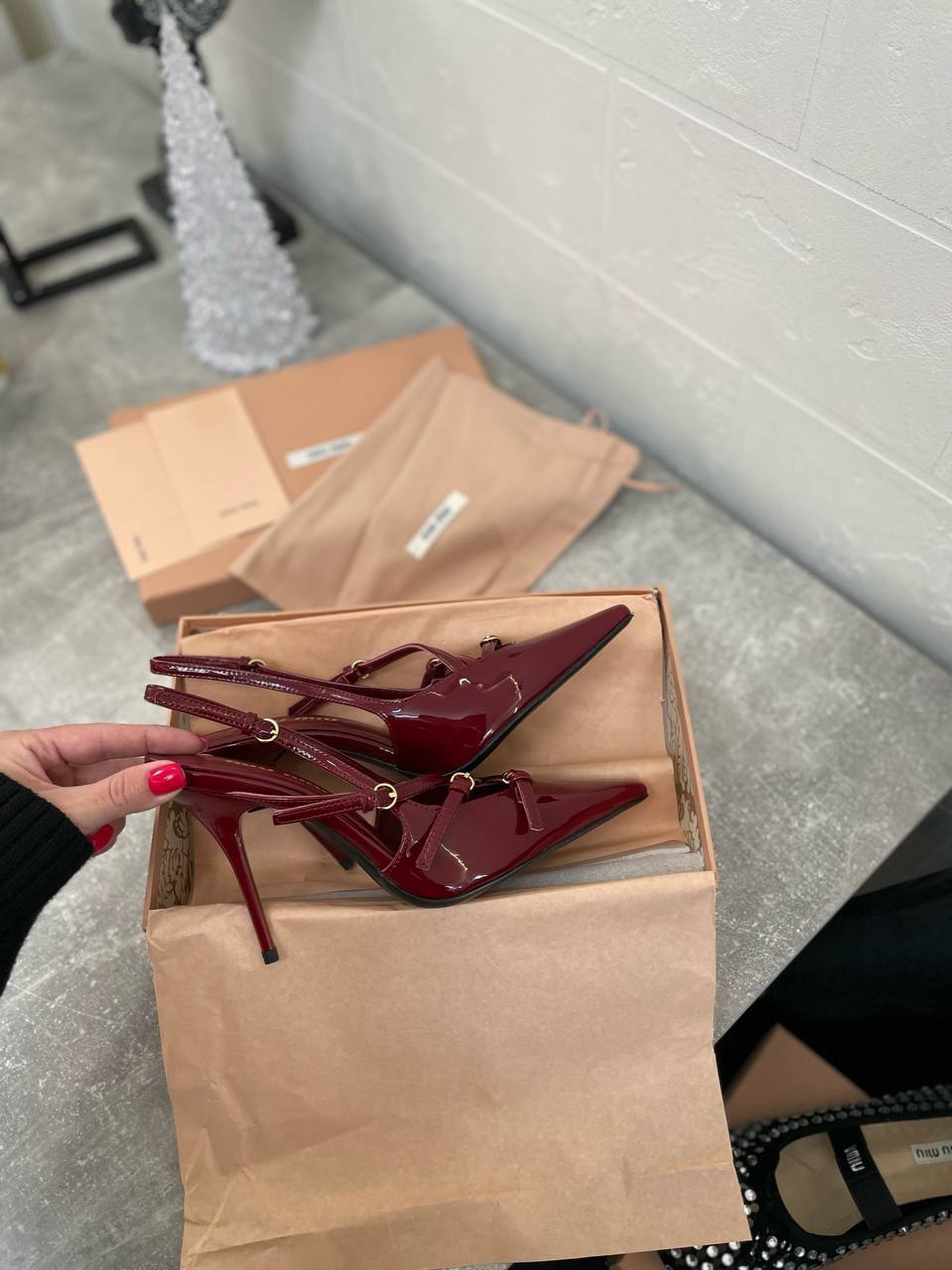 Дизайнерские туфли Miu Miu BP-43912 Дизайнерские туфли Miu Miu BP-43912