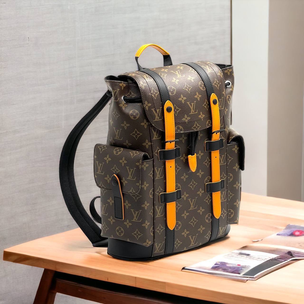 Рюкзак Louis Vuitton премиальный BP-40138 Рюкзак Louis Vuitton премиальный BP-40138