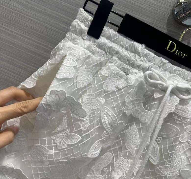 Женский костюм трендовый Christian Dior BP-48873 Женский костюм трендовый Christian Dior BP-48873